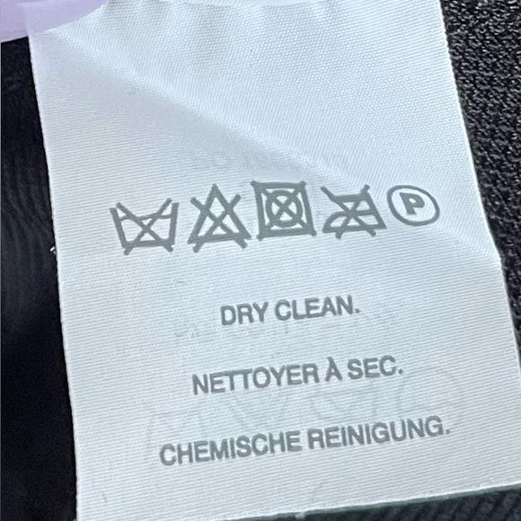 J.Crew Black V Neck Sleeveless Jumpsuit and Cinched Elasticized Waist - Size 2 - Picture 14 of 16